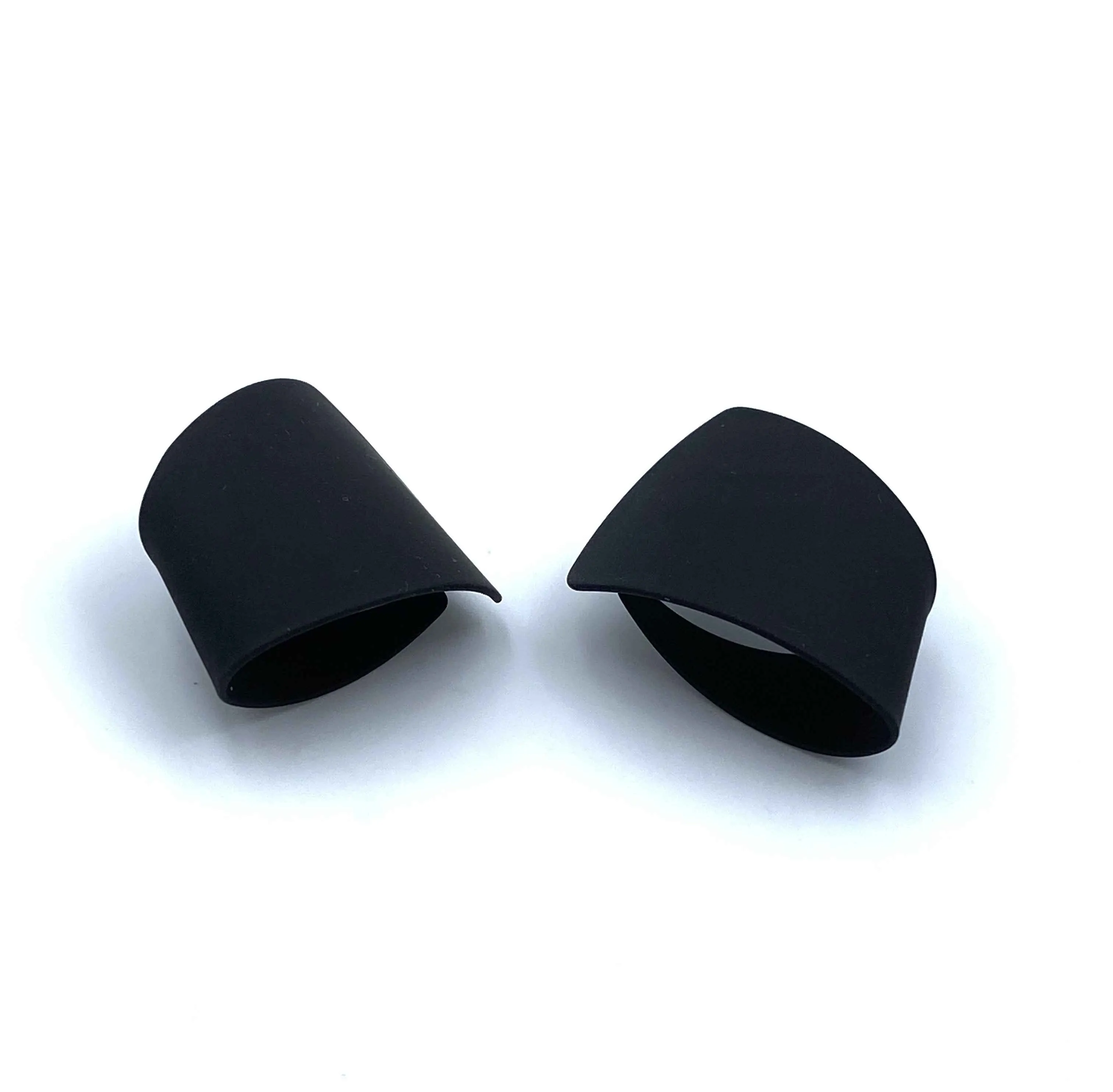 گوشواره سه بعدی سیلیکونی-درخشش بی‌نظیر با گوشواره سه بعدی سیلیکونی - کد 00013824 - PLX با گوشواره سه بعدی سیلیکونی، استایلی لوکس و مدرن را به مجموعه زیورآلات خود اضافه کنید! این گوشواره  با طراحی خاص و جذاب خود، یکی از پرطرفدارترین اکسسوری‌های پاشالوکس محسوب می‌شود. اگر به دنبال گوشواره رنگ ثابت و ب ...