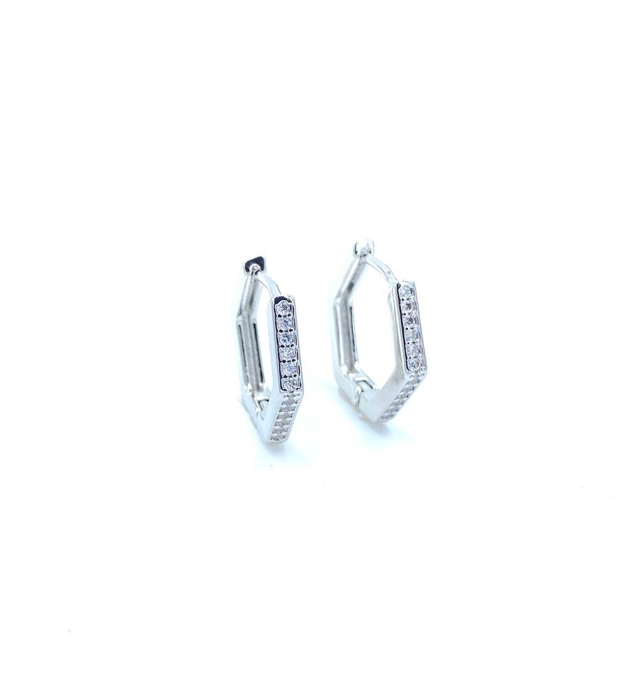 گوشواره 6 ضلعی نگین دار-گوشواره 6 ضلعی نگین دار با شناسه محصول plx – 00075435 یکی از محصولات با کیفیت فروشگاه اینترنتی پاشالوکس است. از ویژگی های بارز این محصول باید به آبکاری رنگ ثابت و ضد حساسیت بودن آن اشاره کرد. شما می توانید با اتصال به درگاه امن بانکی این محصول را سفارش دهید و به صورت رایگان ب ...
