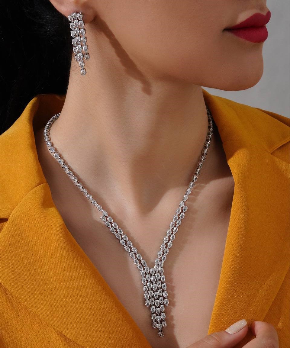 نیم ست طرح طلا زنانه-