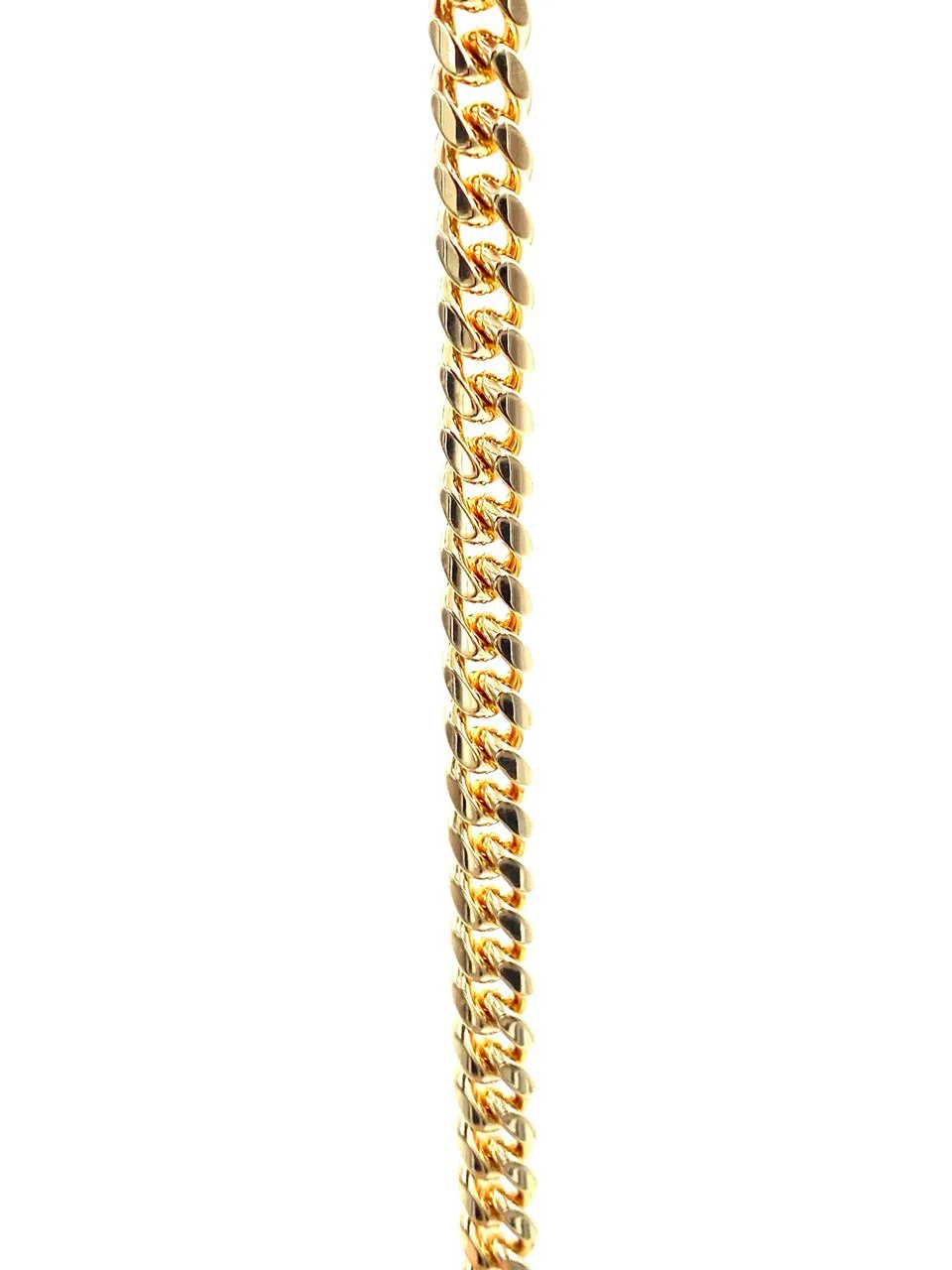 دستبند طرح کارتیه بافت کلاسیک رنگ ثابت-عشق کارتیه به هندسه به دهه 1930 بر می‌گردد و استفاده از مهره‌ها و ناودانی‌ها همیشه در این برند لوکس فرانسوی به طور گسترده مورد توجه قرار گرفته است. Clash de Cartier برای اولین بار در سال 2019 راه اندازی شد. قطعات ممکن است ساده به نظر برسند، اما اگر دقیق‌تر نگاه ...