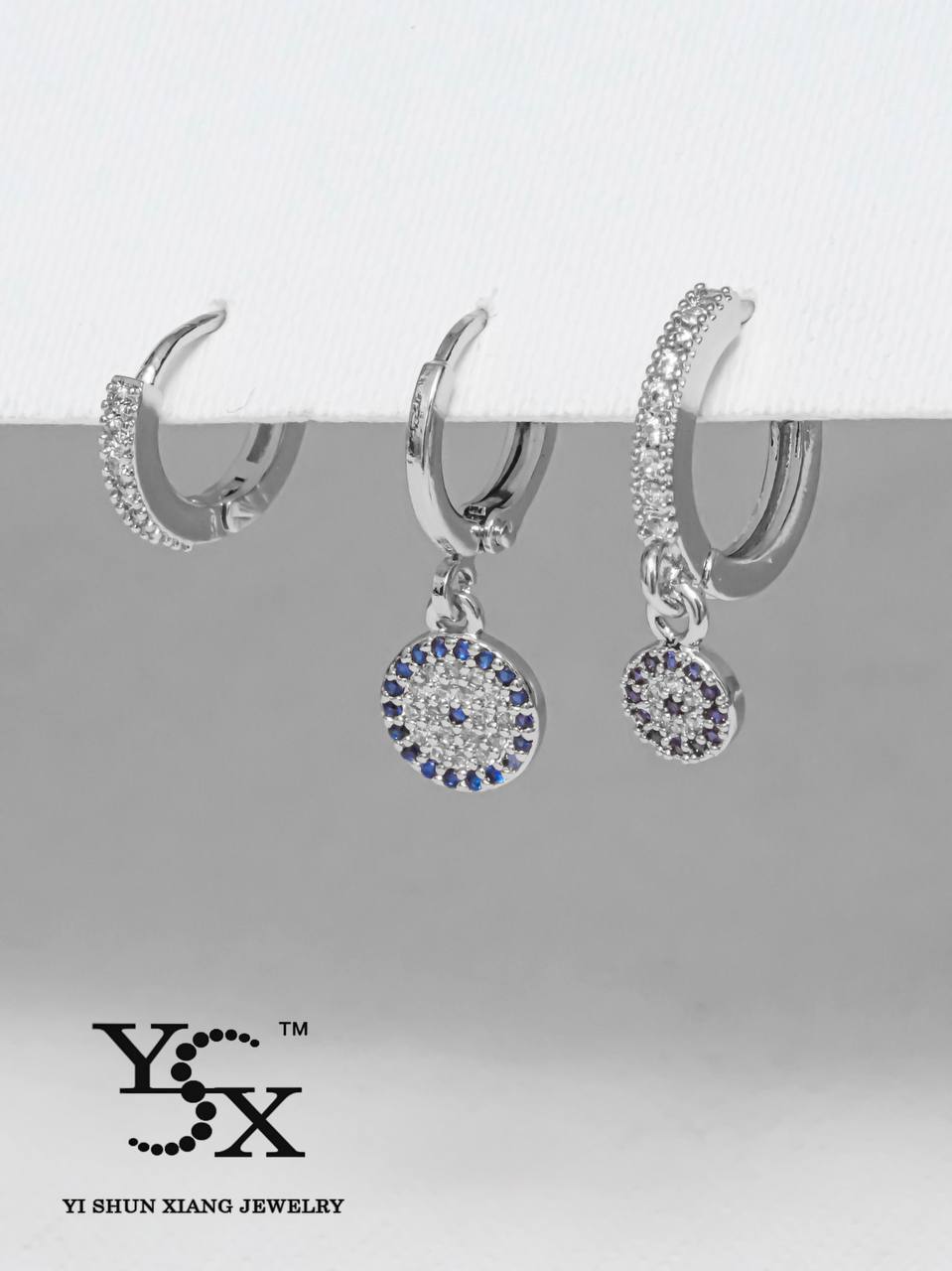 گوشواره بدل سه عددی کارتی-گوشواره بدل سه عددی کارتی با شناسه محصول plx – 00077695 یکی از محصولات با کیفیت فروشگاه اینترنتی پاشالوکس است. از ویژگی های بارز این محصول باید به آبکاری رنگ ثابت و ضد حساسیت بودن آن اشاره کرد. شما می توانید با اتصال به درگاه امن بانکی این محصول را سفارش دهید و به صورت رایگ ...